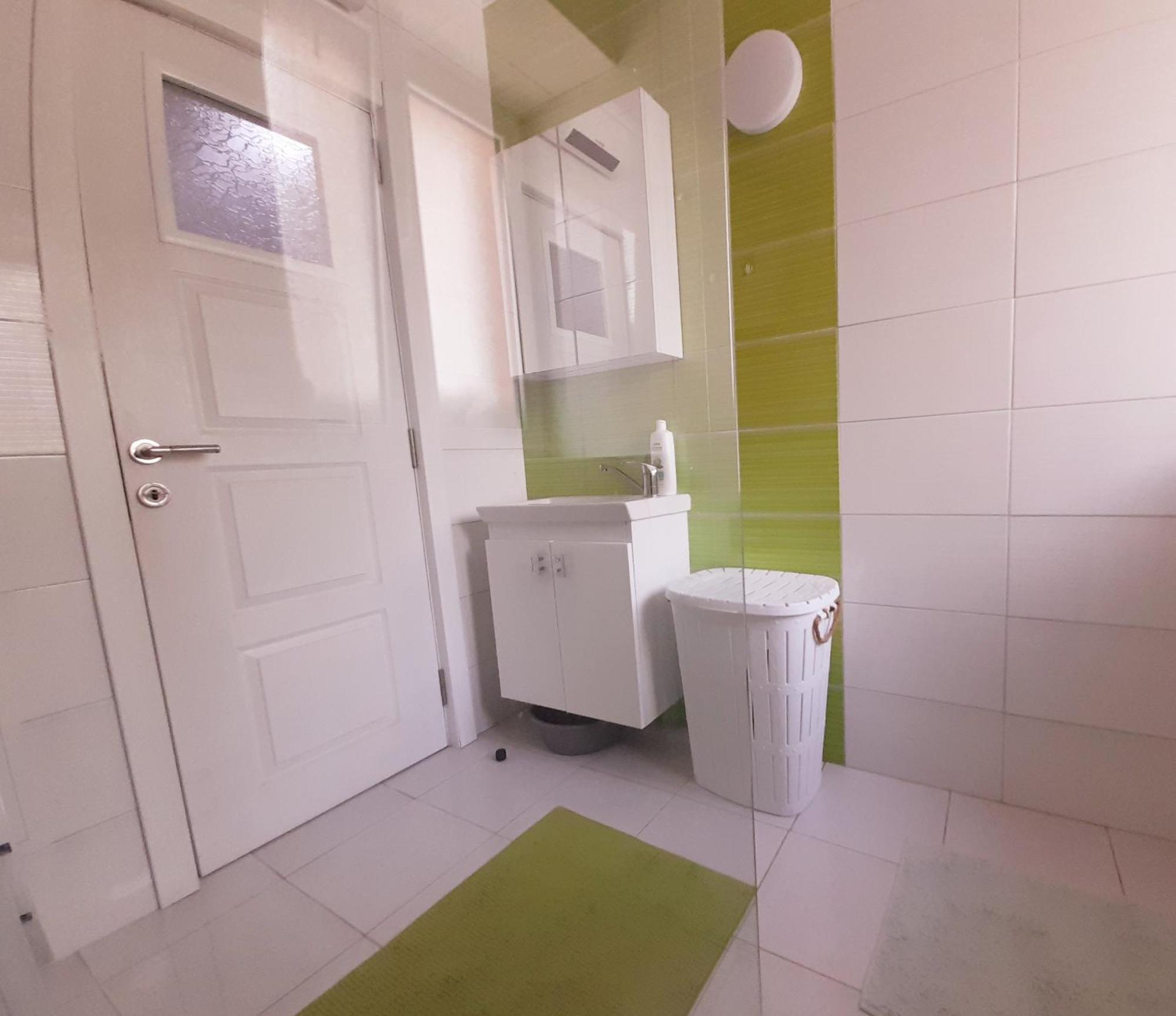 Central Modern Apt With Garden Struga Bagian luar foto